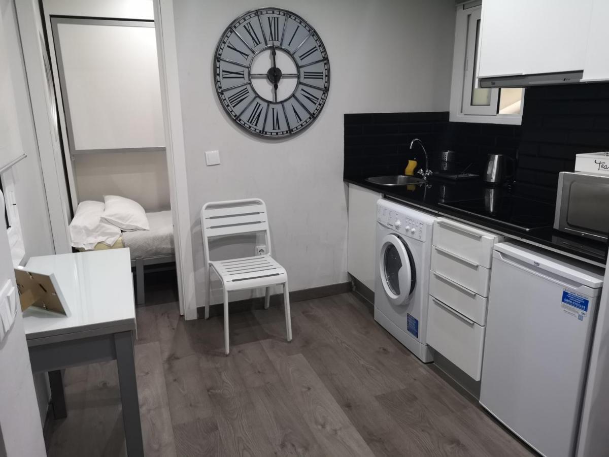 Aparteasy - Eixample Center Барселона Екстер'єр фото