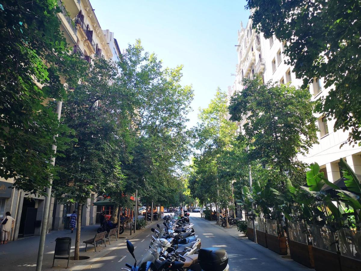 Aparteasy - Eixample Center Барселона Екстер'єр фото